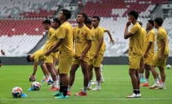 Official Training Madura United FC_Persija vs Madura United FC_Foto Viralterkini-MAK (8)