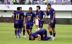 Persita vs Borneo FC_Foto MAK (8)