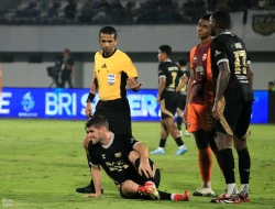 Dewa United FC Melawan Borneo FC_Foto Viralterkini (23)