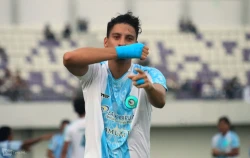 Persita vs PSBS_Foto MAK (6)