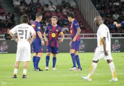 Barcelona Legends vs DRX World Legends_Foto Viralterkini (2)