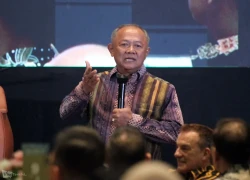Jerry Hermawan Lo meluncurkan buku The Art of Simple Leadership (11)