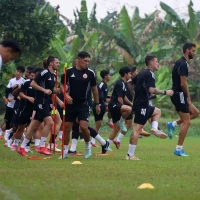 Latihan-Persija_17072026_Foto-Viralterkini-5