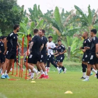 Latihan-Persija_17072026_Foto-Viralterkini-6