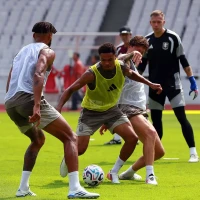 Official Training Aston Villa_Foto Viralterkini (10) Official Training Aston Villa_Foto Viralterkini (10)